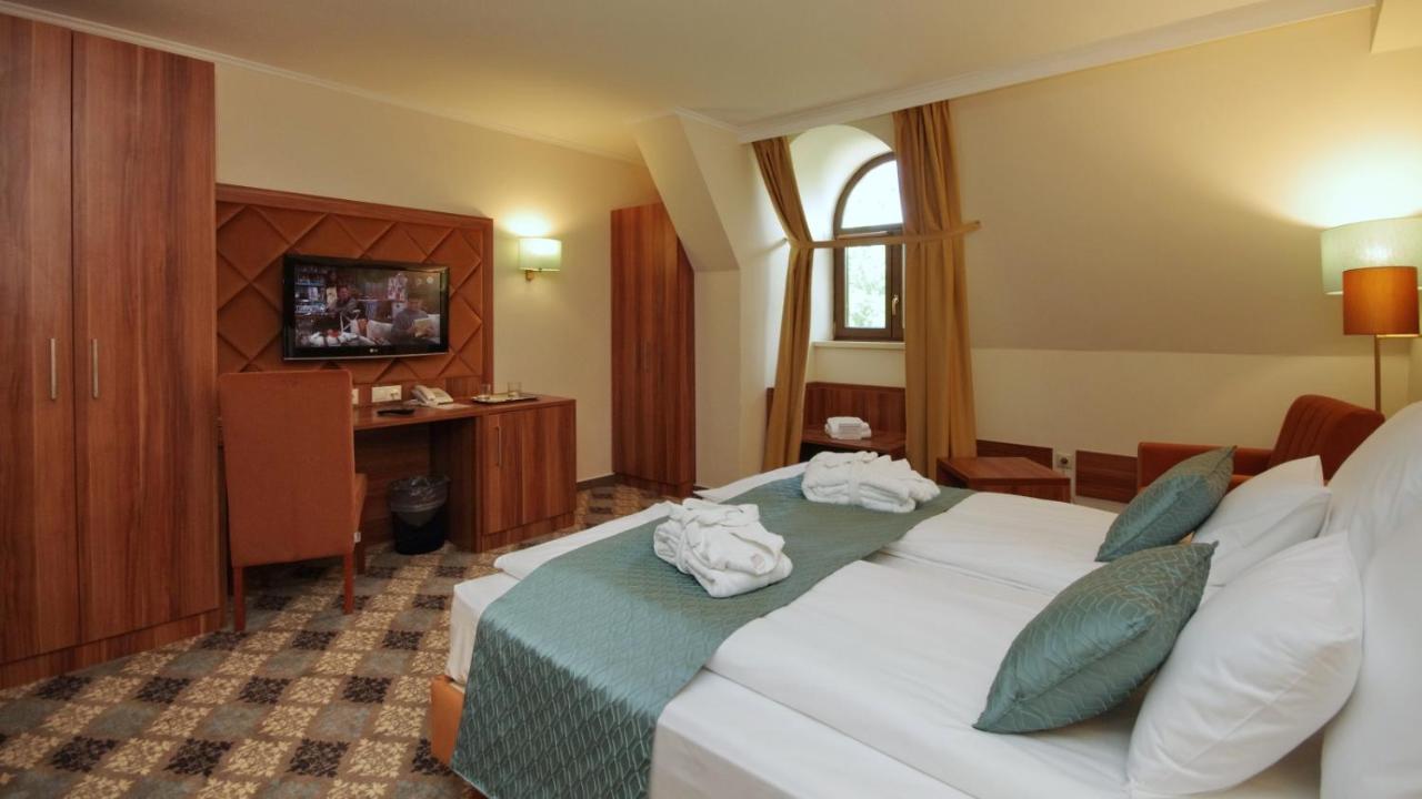 Wellness Hotel Gyula Eksteriør bilde