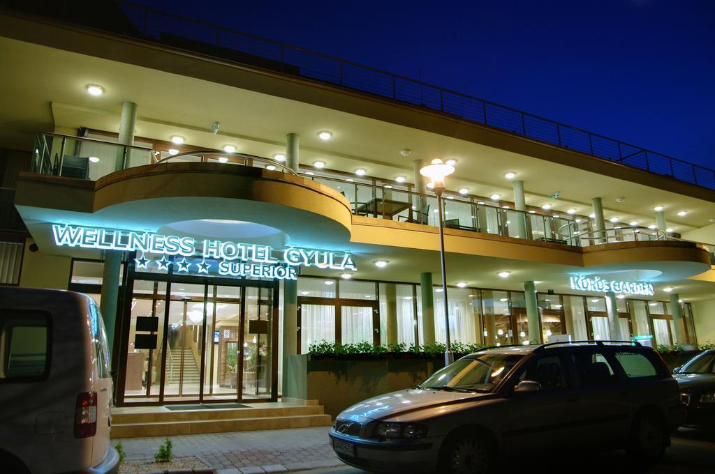 Wellness Hotel Gyula Eksteriør bilde